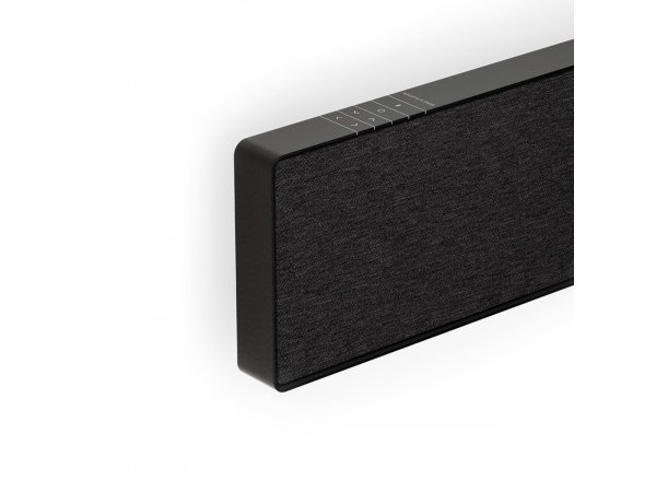 Bang Olufsen Beosound Stage — скошенные края корпуса и разъёмы на верхней части панели